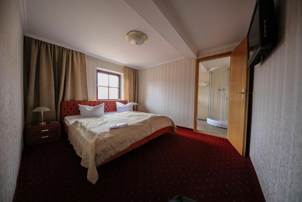 Hotel Zur Traube Freyburg Kültér fotó